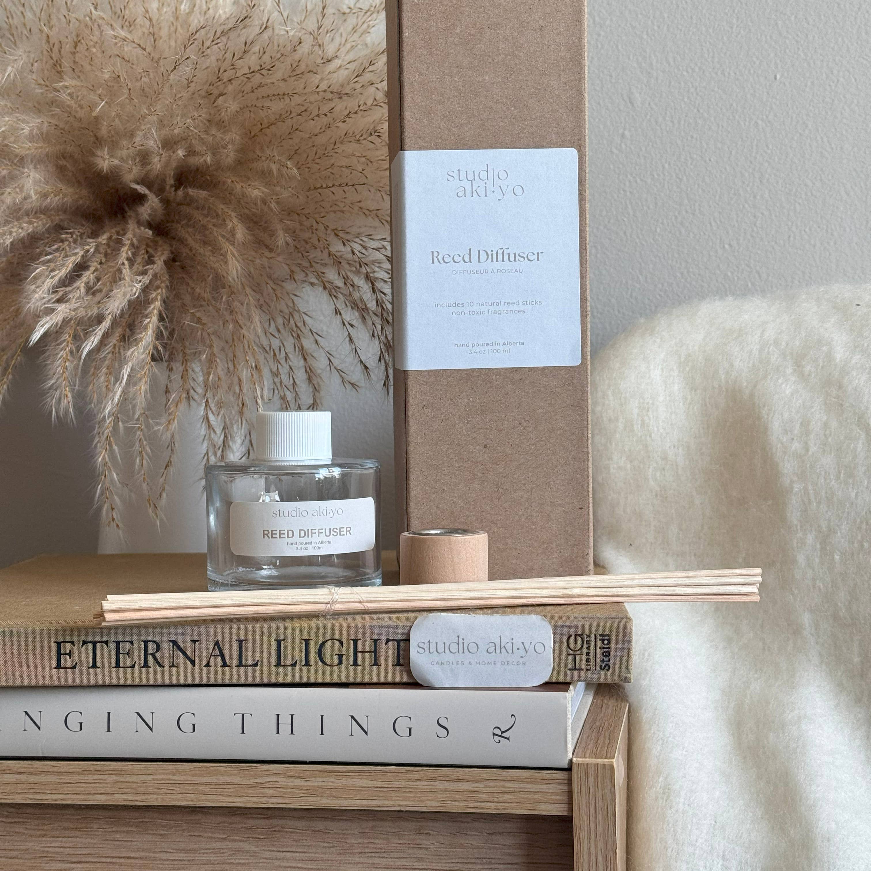 Studio Akiyo - Wholesale Reed Diffuser - Reed Diffuser Winter Forest | 100ml | White Fir Peach2