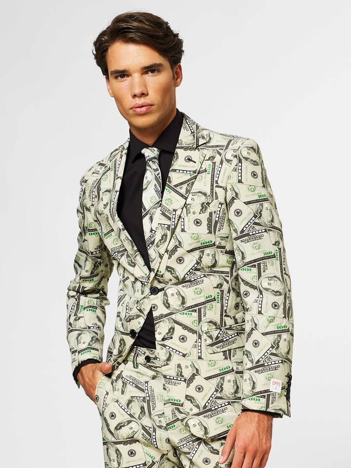 Cashanova for wholesale by Oppo Merchandise Group USA Inc.