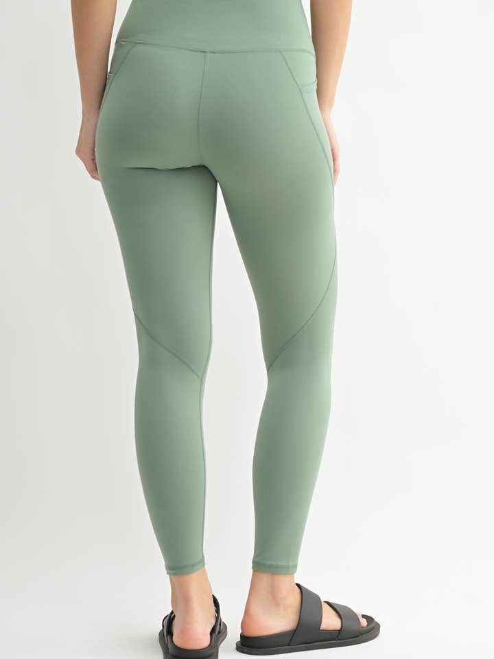 Mono B - Wholesale Athletic/Lounge Leggings - Women's - Venice Cloud Light Sculpt High-Waisted Leggings