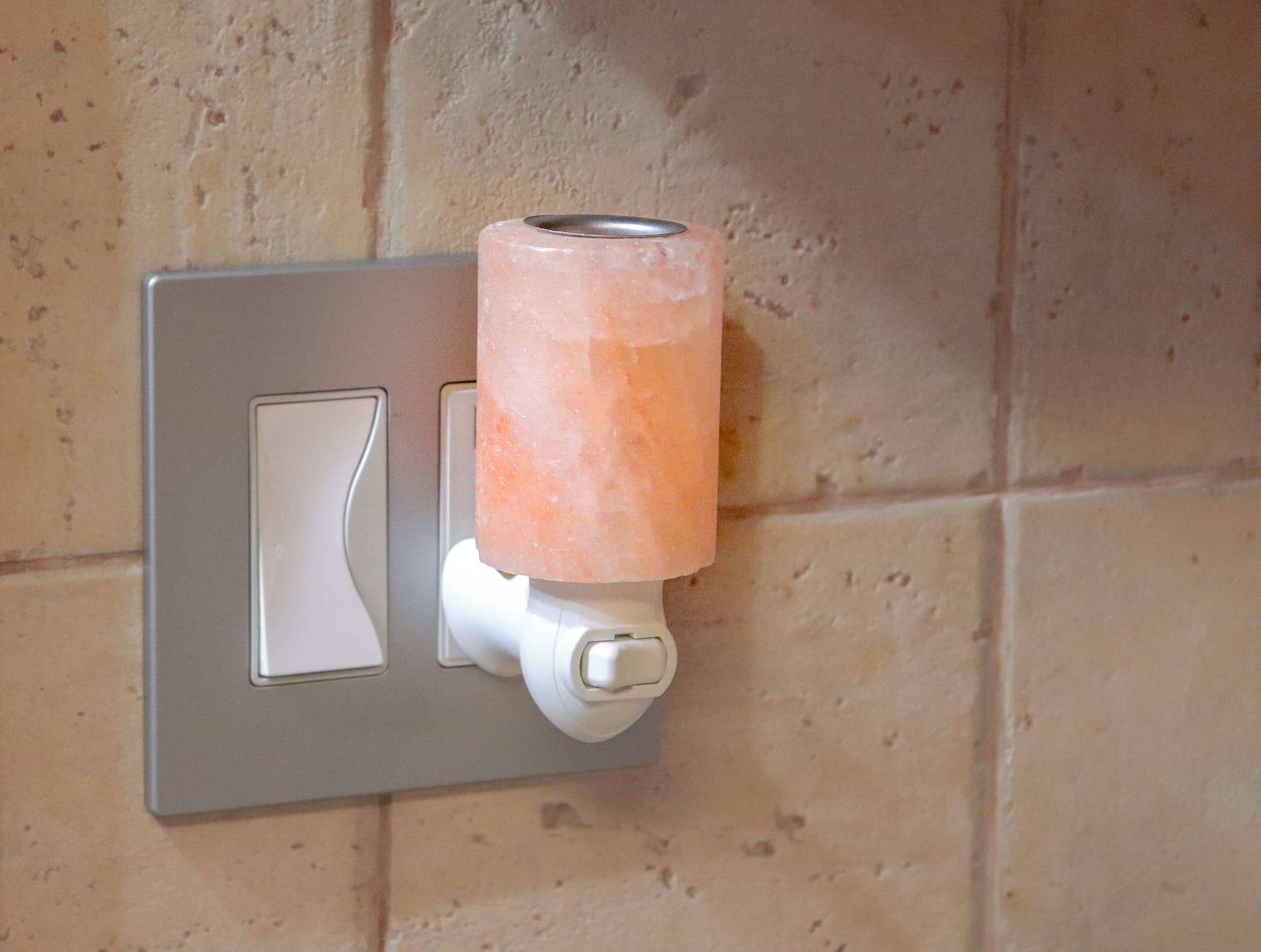 Himalayan Secrets - Vente Veilleuses - Veilleuse en forme de cylindre d'aromathérapie au sel de l'Himalaya1