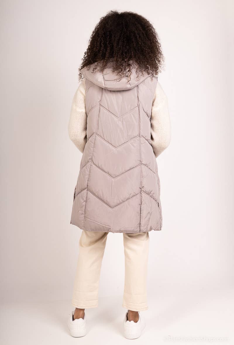 Saturne Paris - BIG SIZE EXCLUSIVE - Wholesale Outerwear Vest - Women's - Quilted Sleeveless Puffer Vest - Plus Size TG588