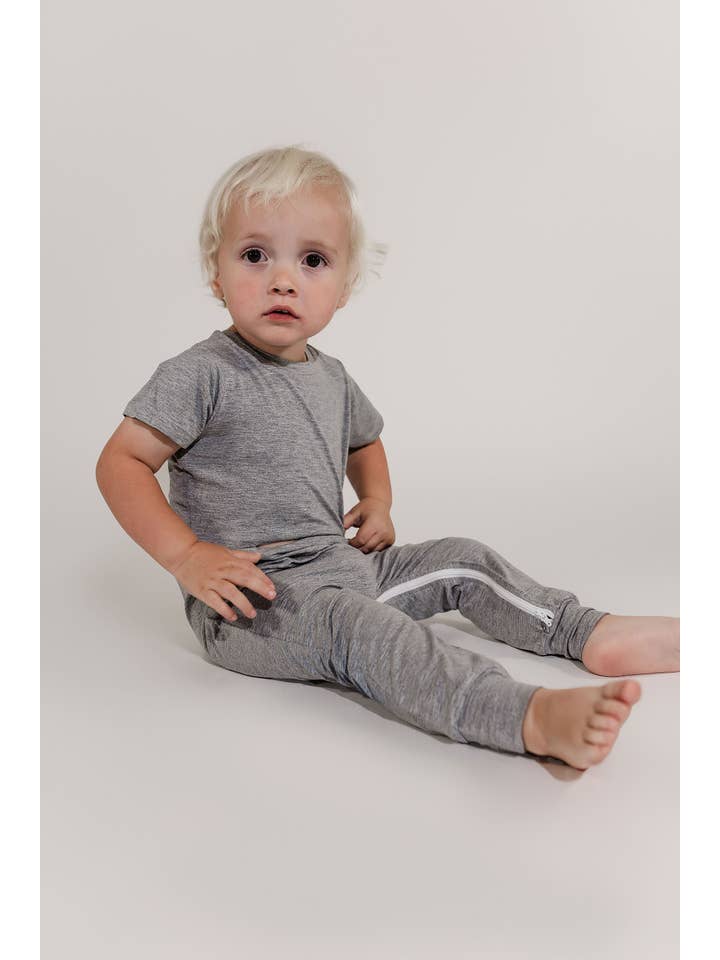 Zipease - Wholesale Jumpsuit - Kids - Grey Bamboo Lyocell Romper with G-Tube Access1