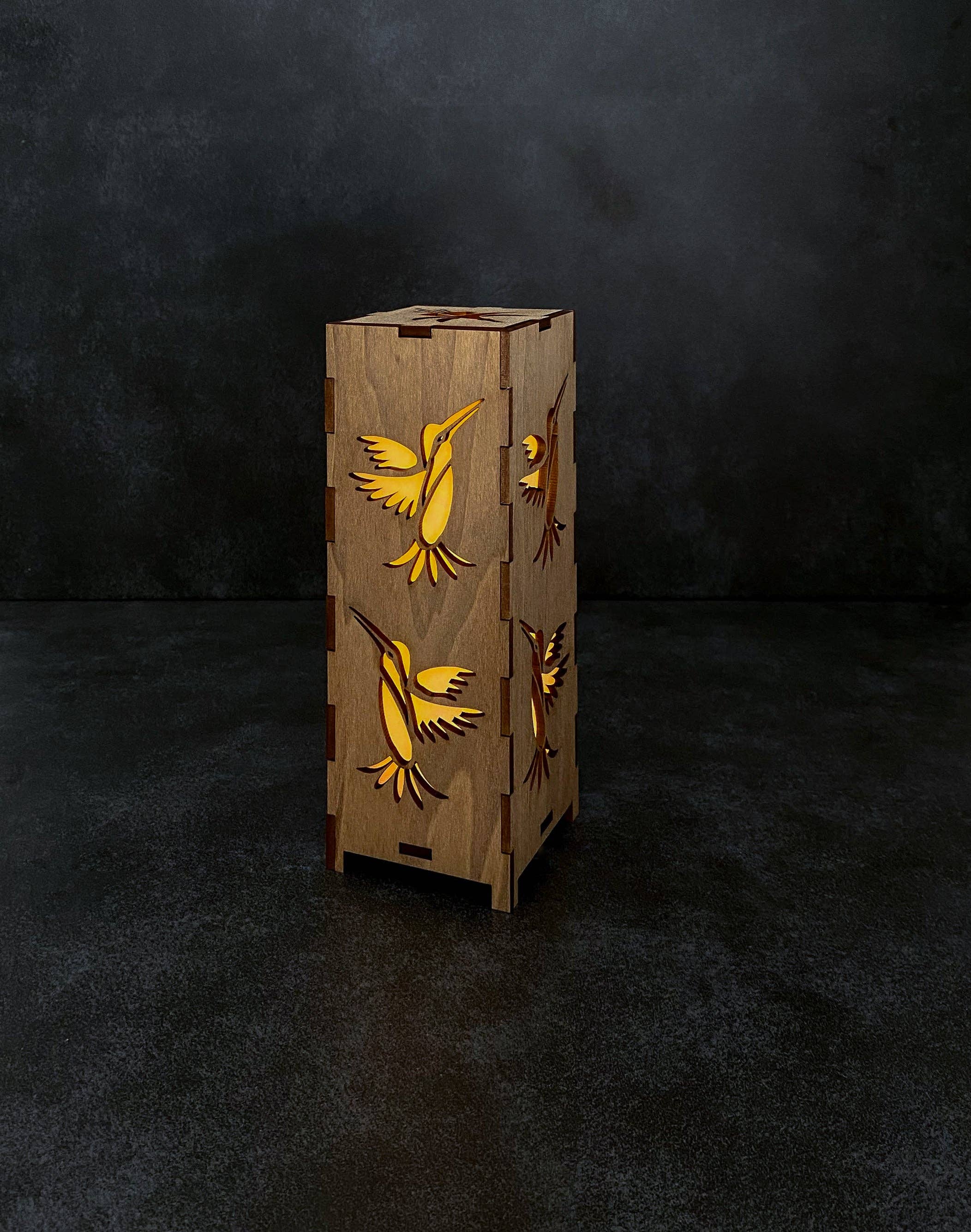 REMOVED BRAND – Lampião por atacado – Lanterna beija-flor em madeira com várias opções de luz LED2