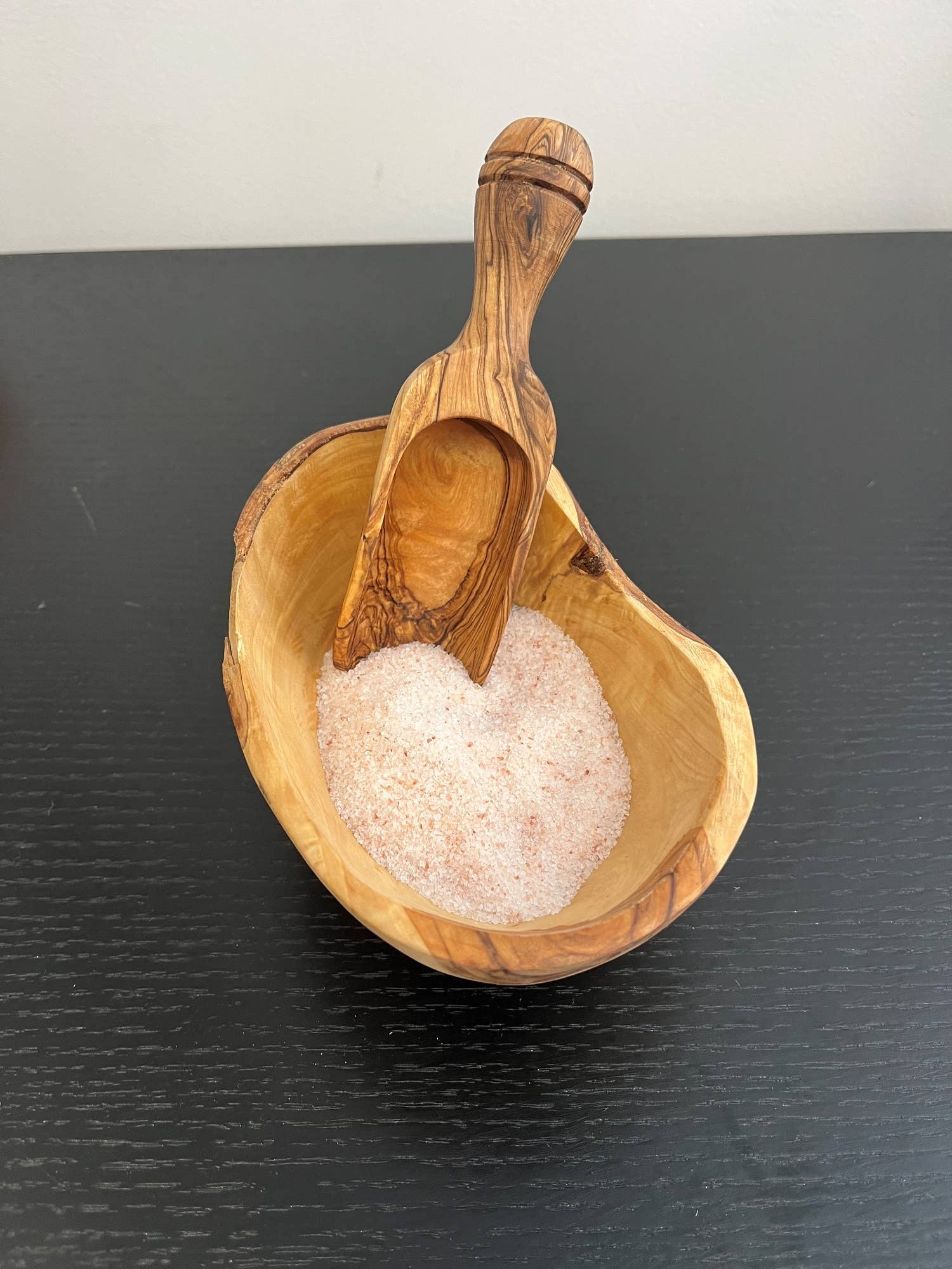 Spade flour 14 cm Olive Wood Natural for wholesale on Faire3