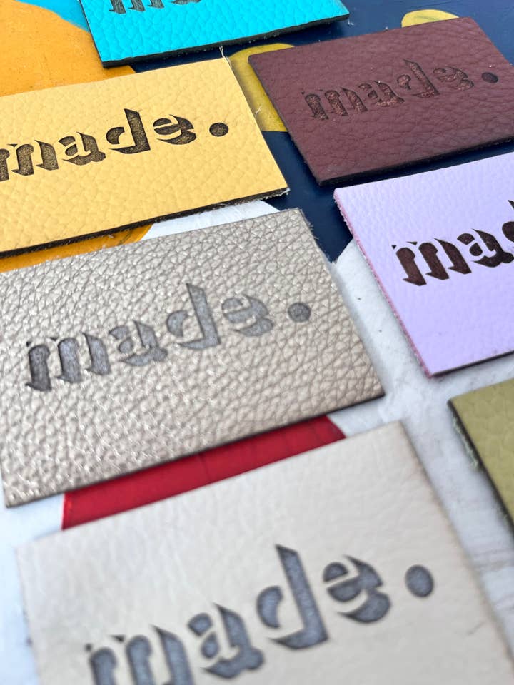 Etiquetas de cuero para jeans y bolsos Made para venta al por mayor de Two Stitches Patterns