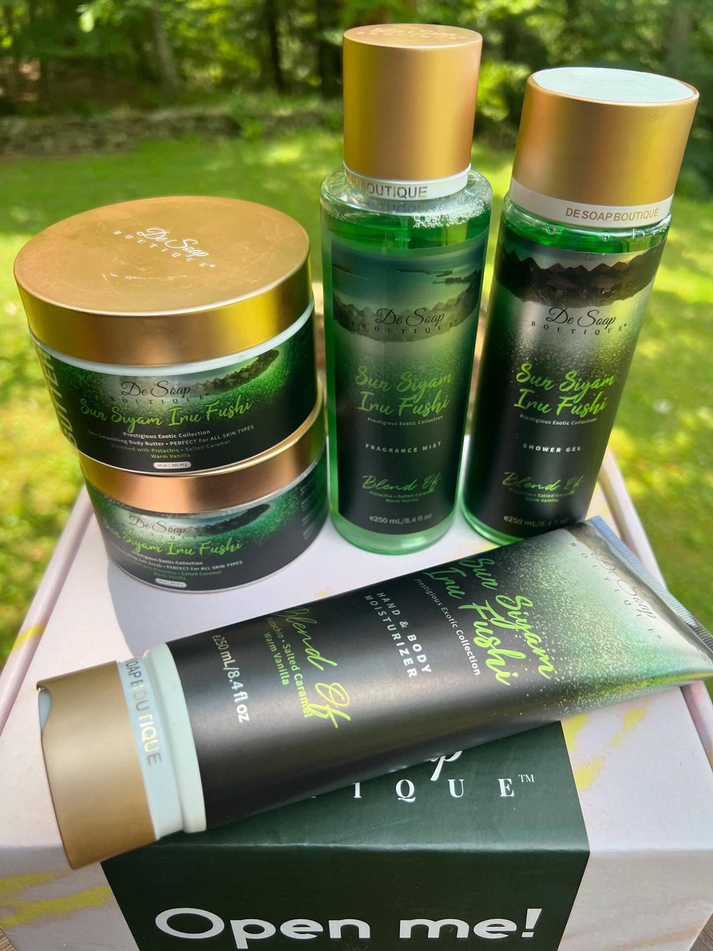 De Soap Boutique TM - Wholesale Body Wash/Shower Gel - Sun Siyam Iru Fushi Shower Gel4