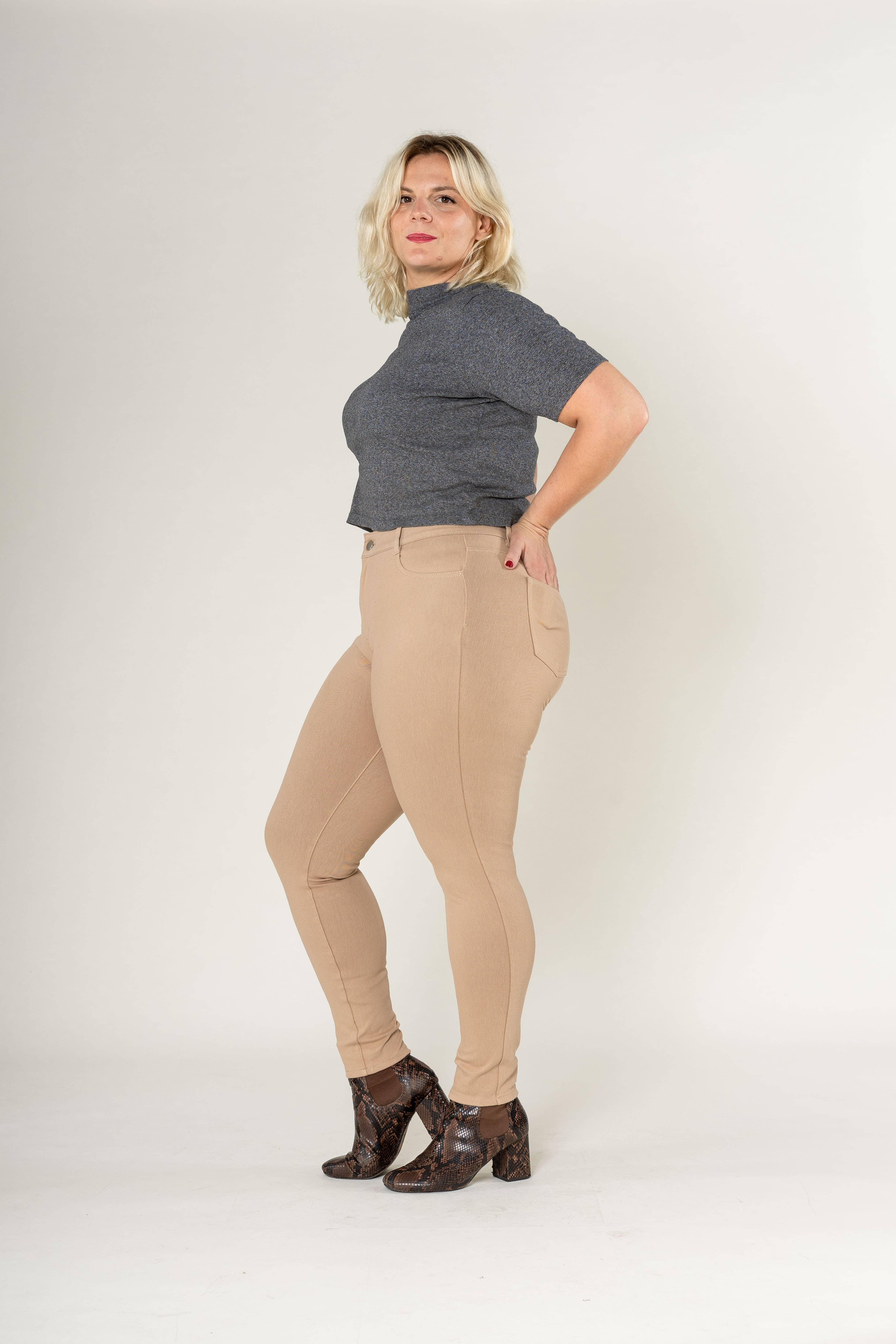 Nina Carter - Wholesale Fashion Leggings - Women's - Curve plus size stretch Legging/Jegging with Zip A00518