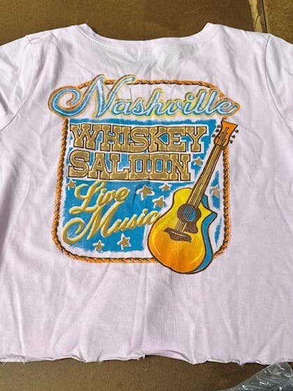 NASHVILLE WHISKEY SALOON CROP för wholesale av Prince Peter Collection