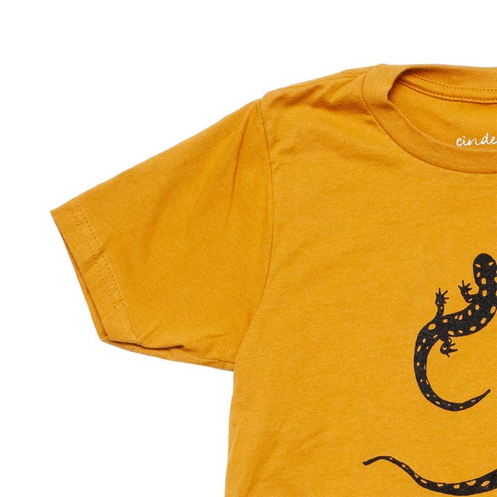 Cinder + Salt – T-shirts estampadas – Criança por atacado – Camiseta de Salamandra Manchada para Crianças2