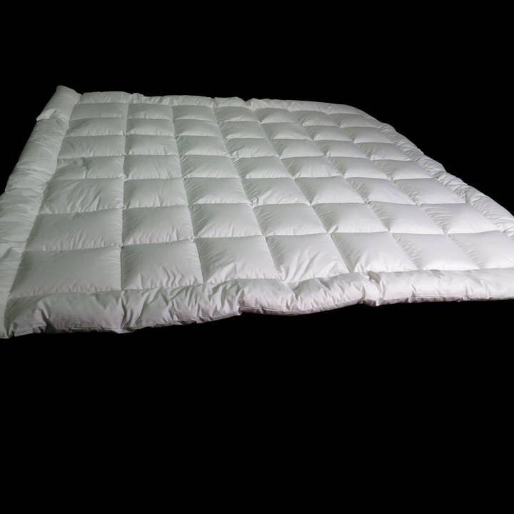 Elfenbein - Wholesale Down Comforter - UK Super King Size Hungarian Goose Down Comforter