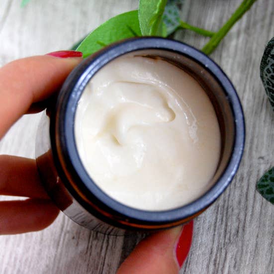 Païma - Wholesale Facial Exfoliant/Scrub - Gommage Visage Extra-doux 50 Ml1