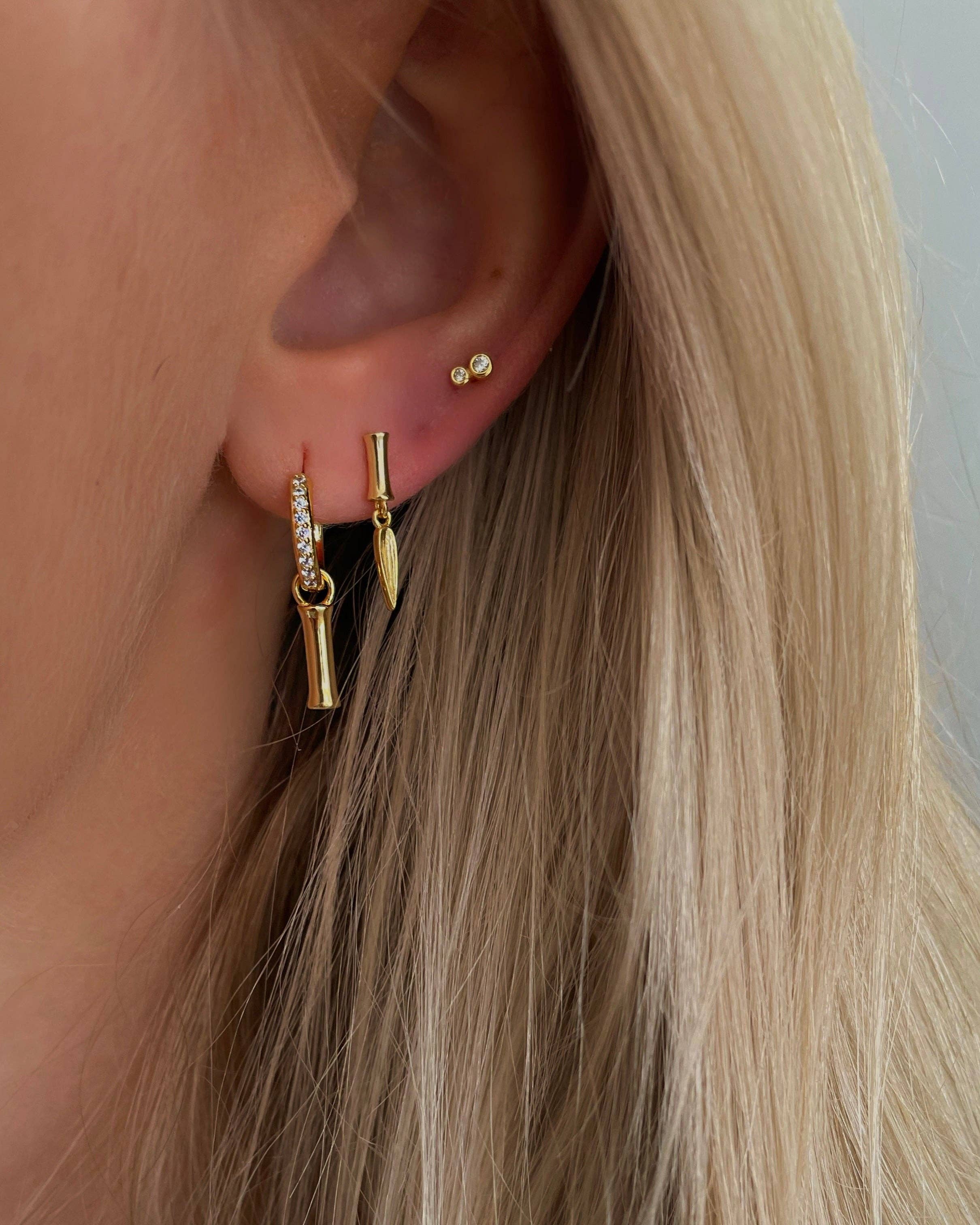 Nava Copenhagen - Vente Petits anneaux - Boucles d'oreilles Hai - Plaqué or1