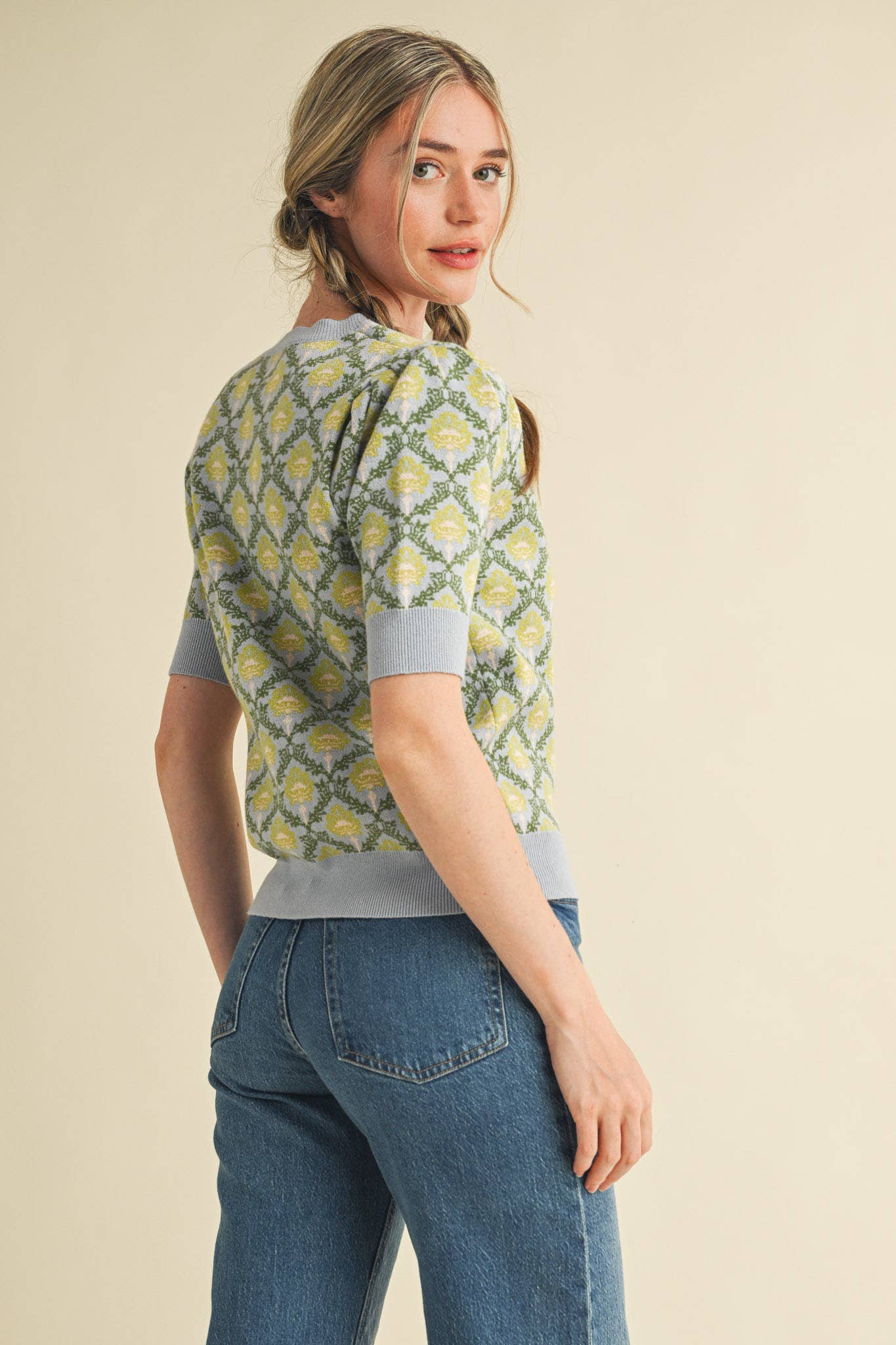 &MERCI - Wholesale Knit Sweater - Women's - FLORAL PATTERN SHORT SLEEVE SWEATER MSW1086045