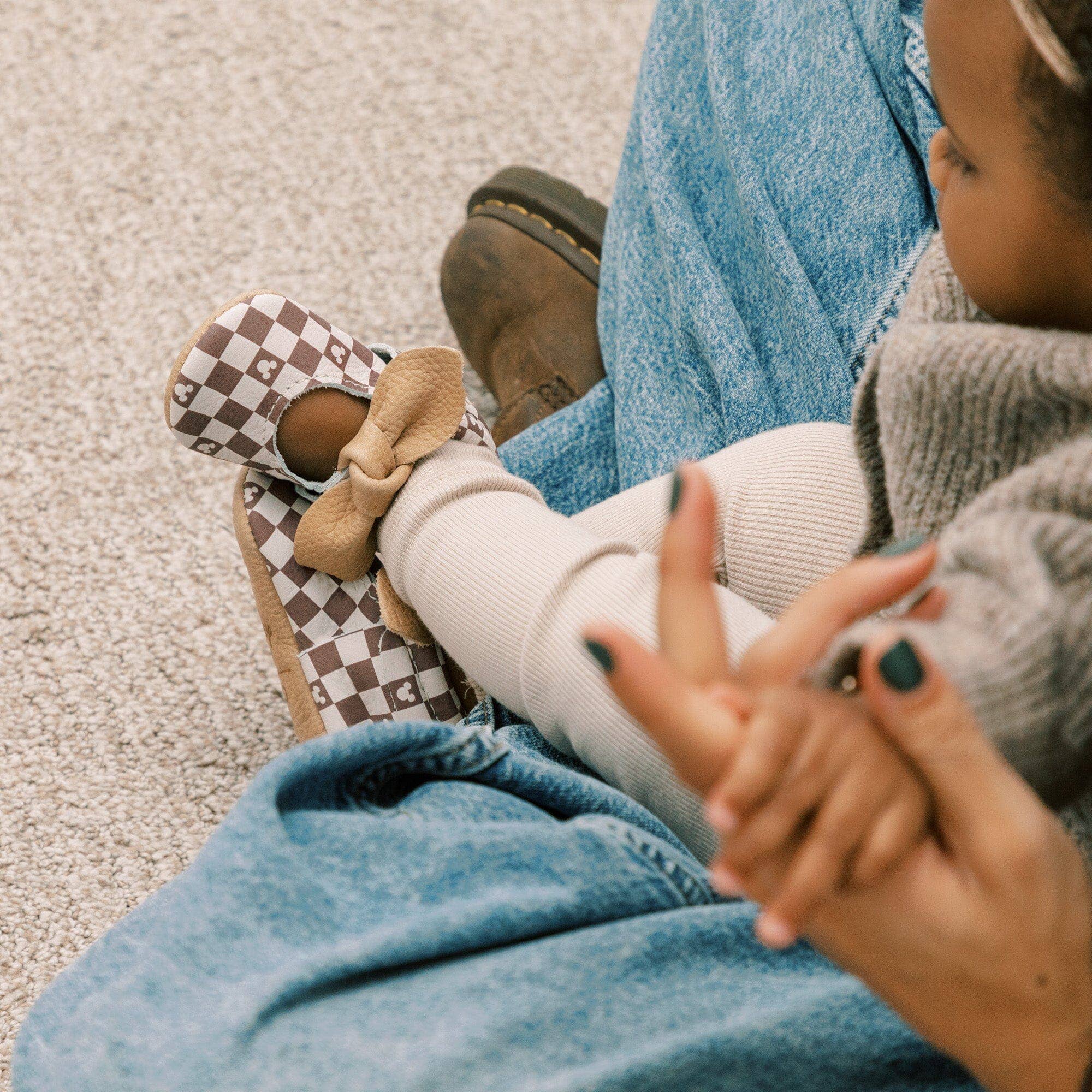 Freshly Picked - Wholesale Crib Shoes - Baby - Disney Mocha Mickey Mouse Knotted Bow Baby Shoe4