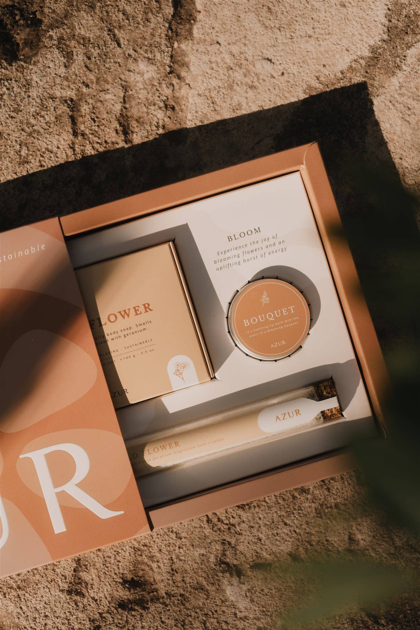 Azur Natural Bodycare BV - Wholesale Bath & Body Set - BLOOM gift set2