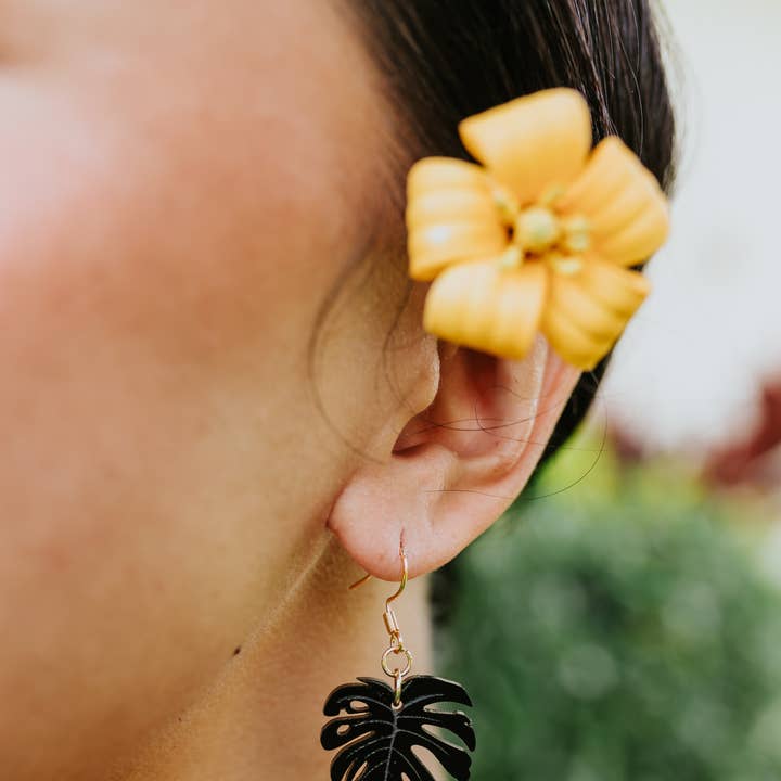 Island Breeze Designs - Wholesale Dangle Earrings - Monstera Earring0