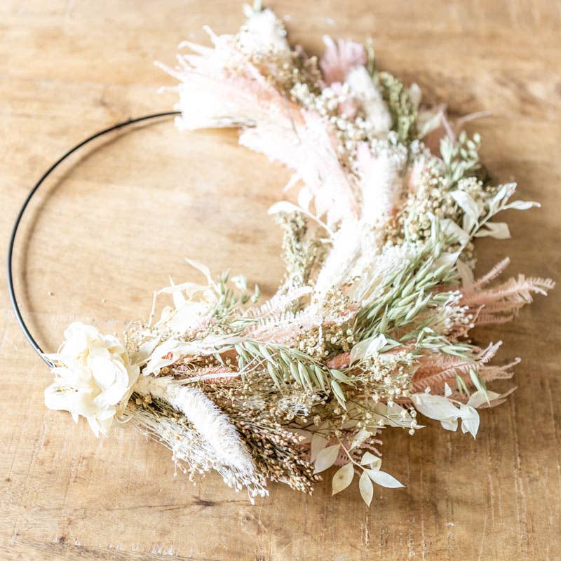 Réconciliation Végétale - Wholesale Wreath - Heidi dried flower wall wreath2
