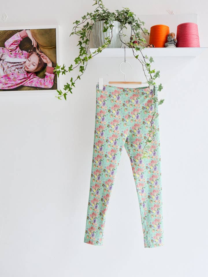 Leggings 'Gourmet Garden' | pistacchio per la vendita all'ingrosso da parte di aesthete-kidswear