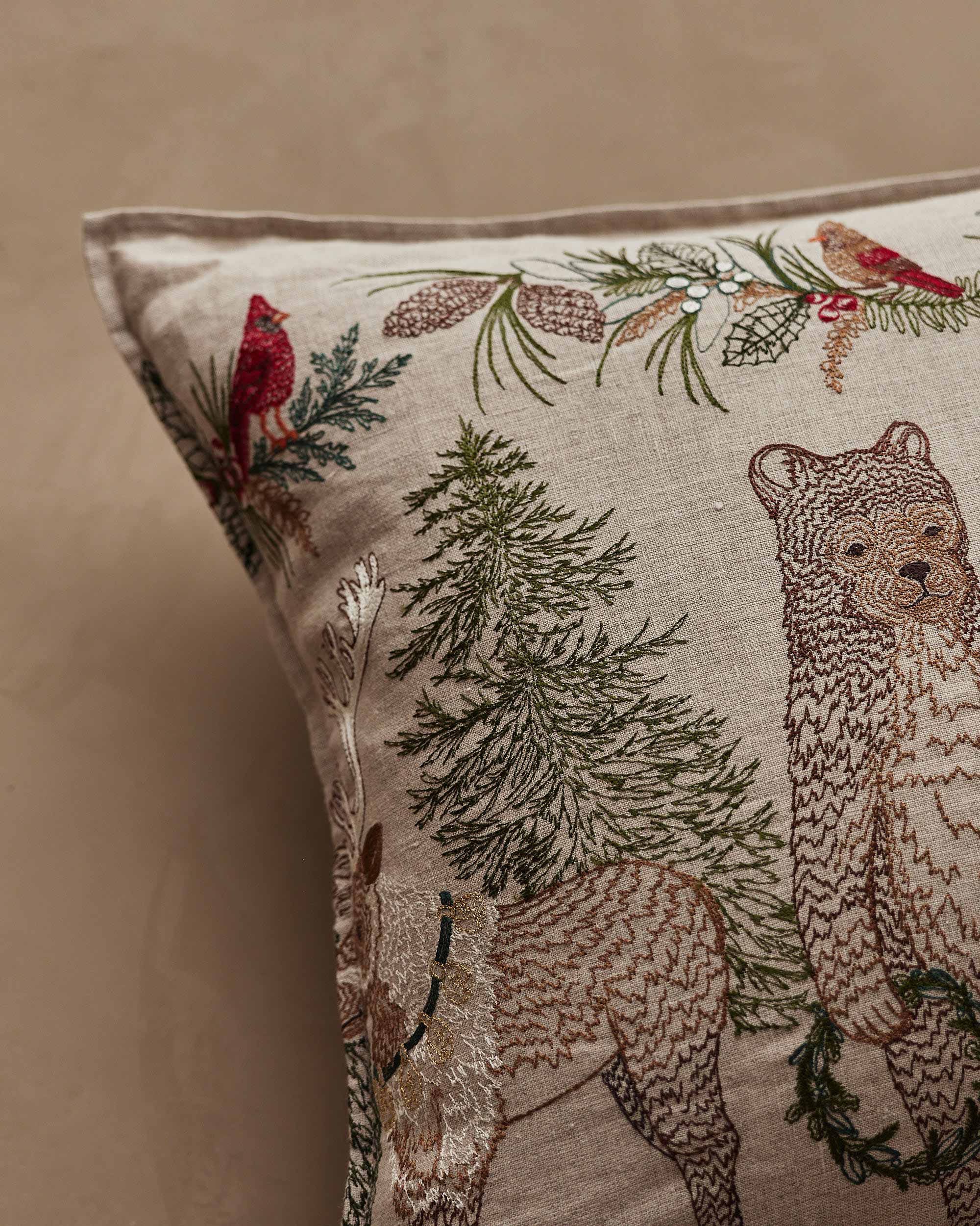 Coral & Tusk – Großhandel Lendenkissen – Christmas Cheer Lendenwirbelsäule1