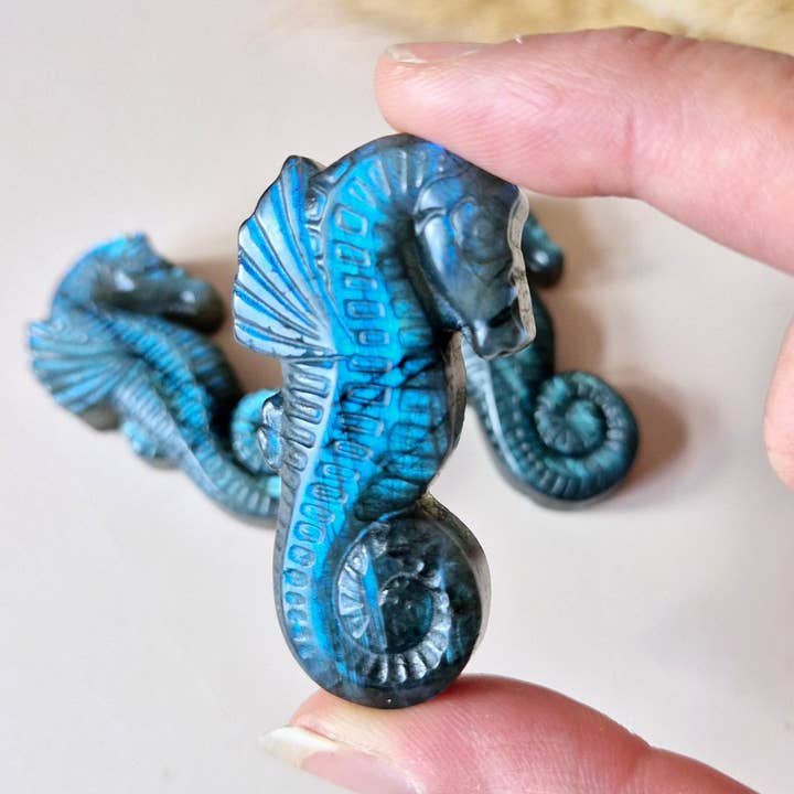 Moonlight Gemstones - Wholesale Spiritual Stone/Crystal - Labradorite Seahorse – Gemstone Carving (5cm)1