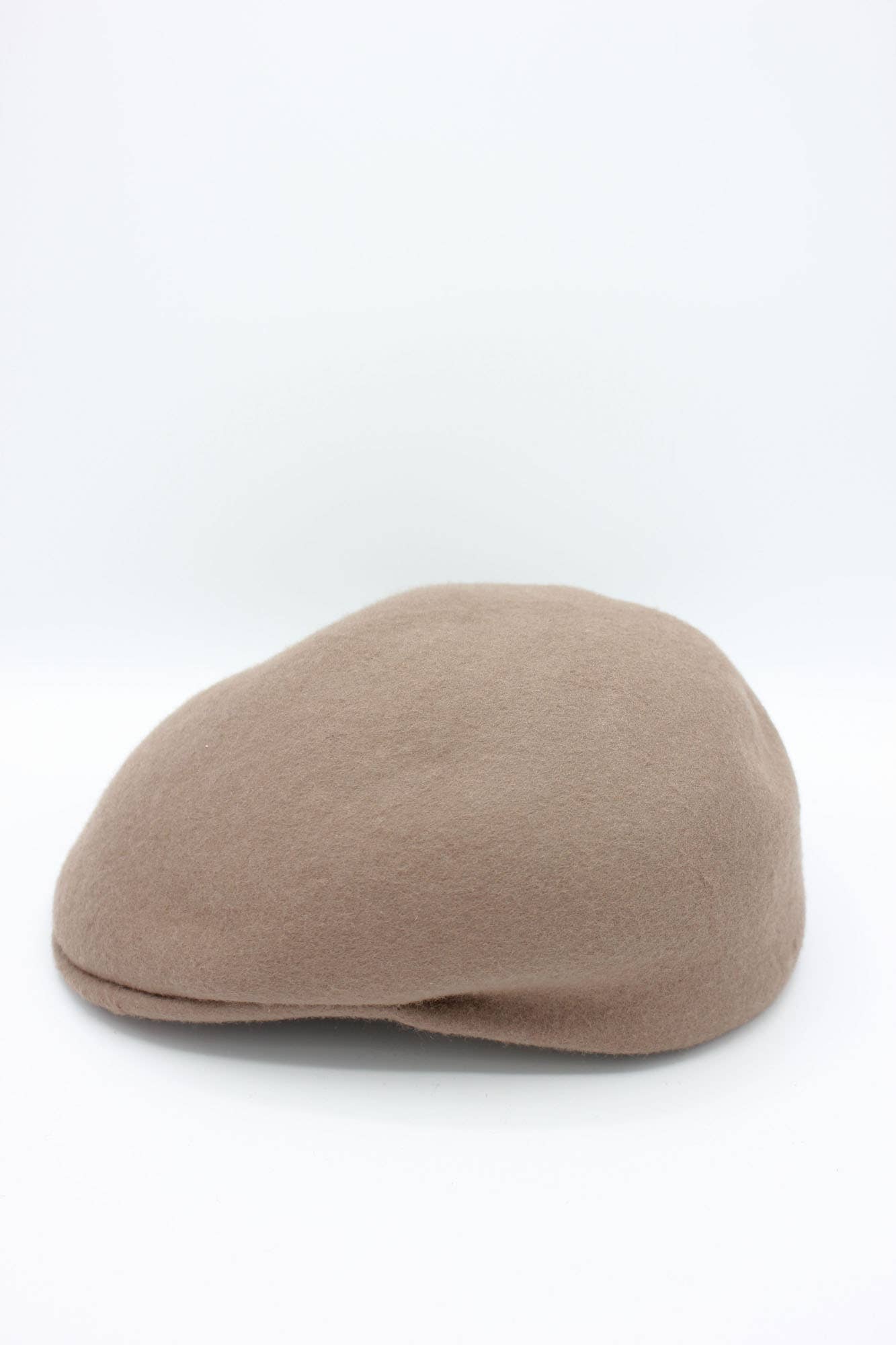 Hologramme Paris – Engroshandel Newsboy/schoolboy hat - Unisex – Klassisk italiensk ensfarvet uldhue med kuppelform40