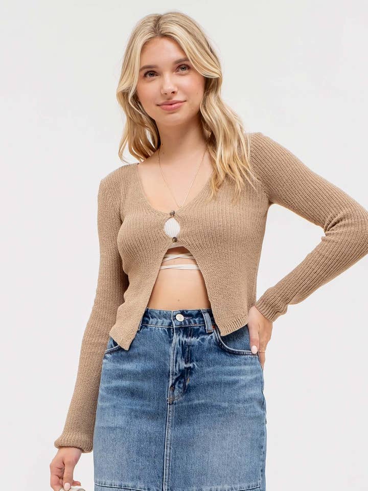 CARDIGAN EN TRICOT À DOUBLE BOUTON pour la vente par Blu Pepper