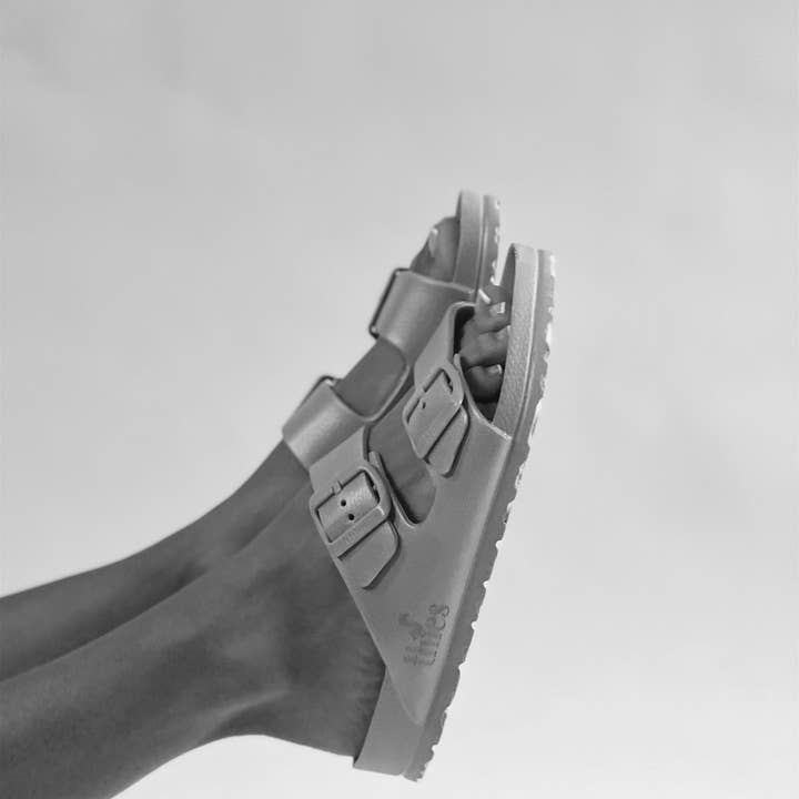 thies 1856 ® Ecofoam Sandal vegan lavender for wholesale on Faire1