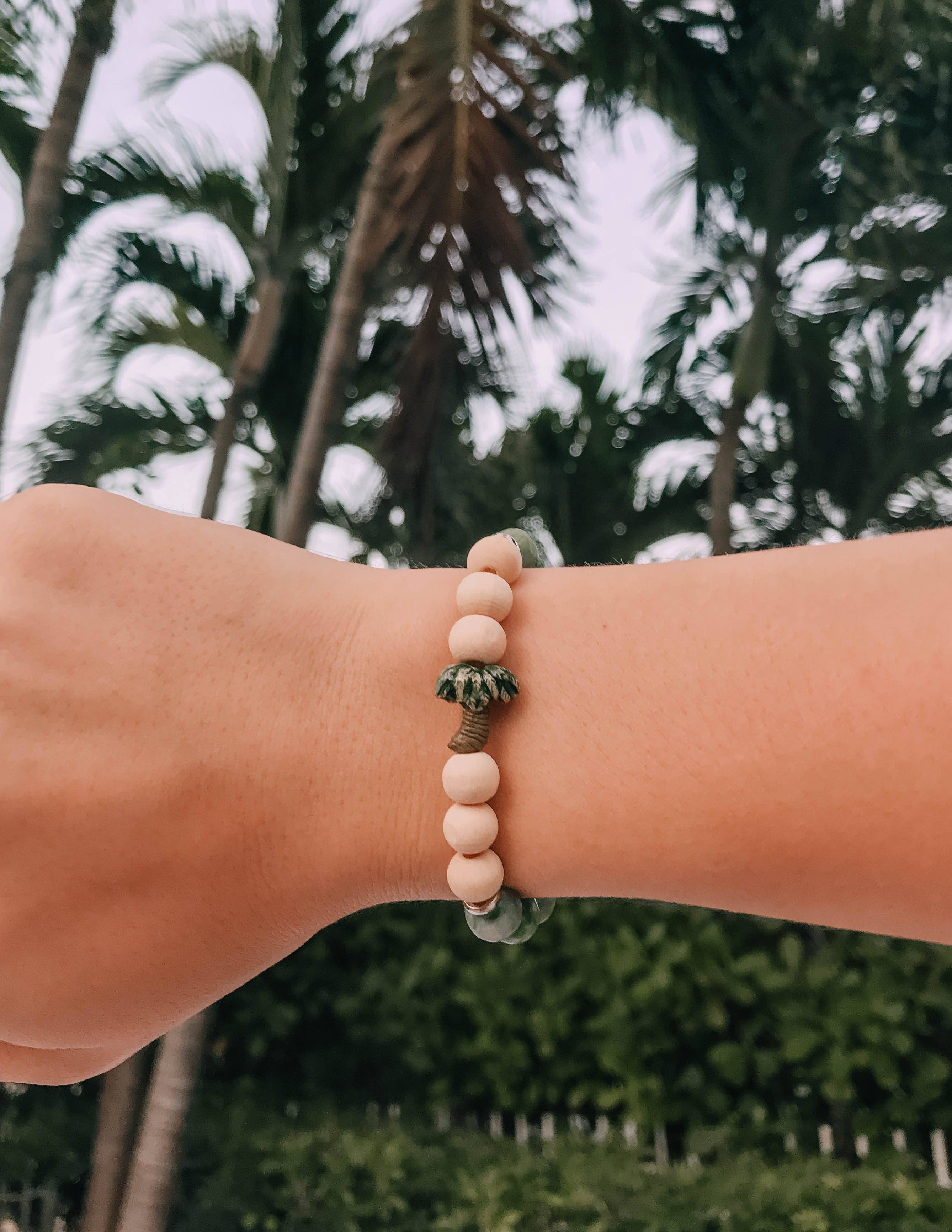 Koholako - Wholesale Beaded Bracelet - Palm Tree1