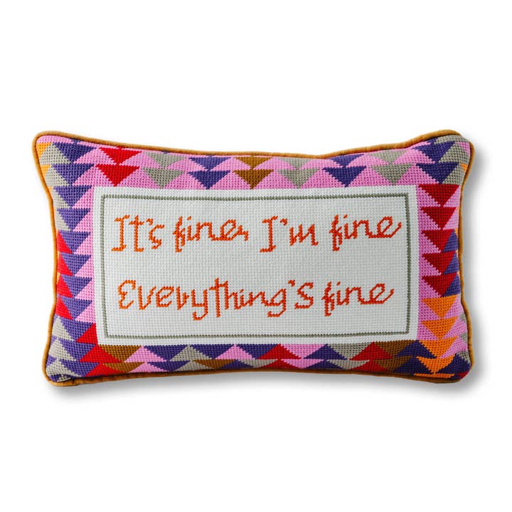 Almohada de punto de aguja Everything's Fine para venta al por mayor de Furbish Studio