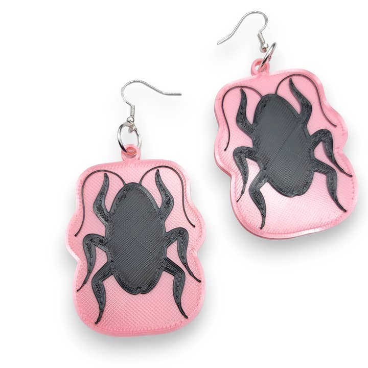 Printy Vibes - Venta al por mayor Pendientes colgantes - Pendientes de cucaracha rosa impresos en 3D
