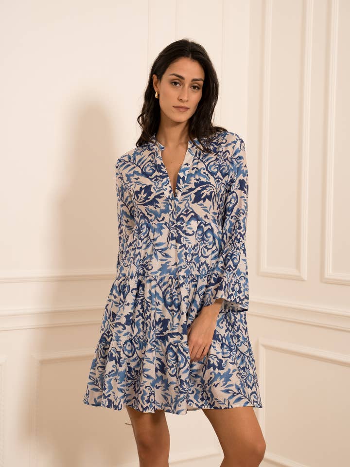 Kurzes bedrucktes Seidenkleid Saint-Tropez - CK08110-2 für den Großhandel von CHOKLATE PARIS