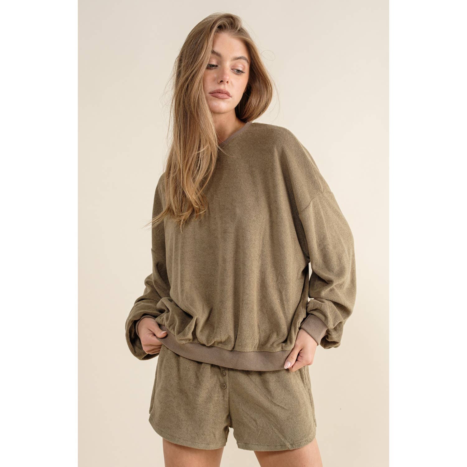 Sweet Generis – wholesale Lounge set – Women's – TOWEL FABRIC SWEATSHIRT AND SHORTS SET15