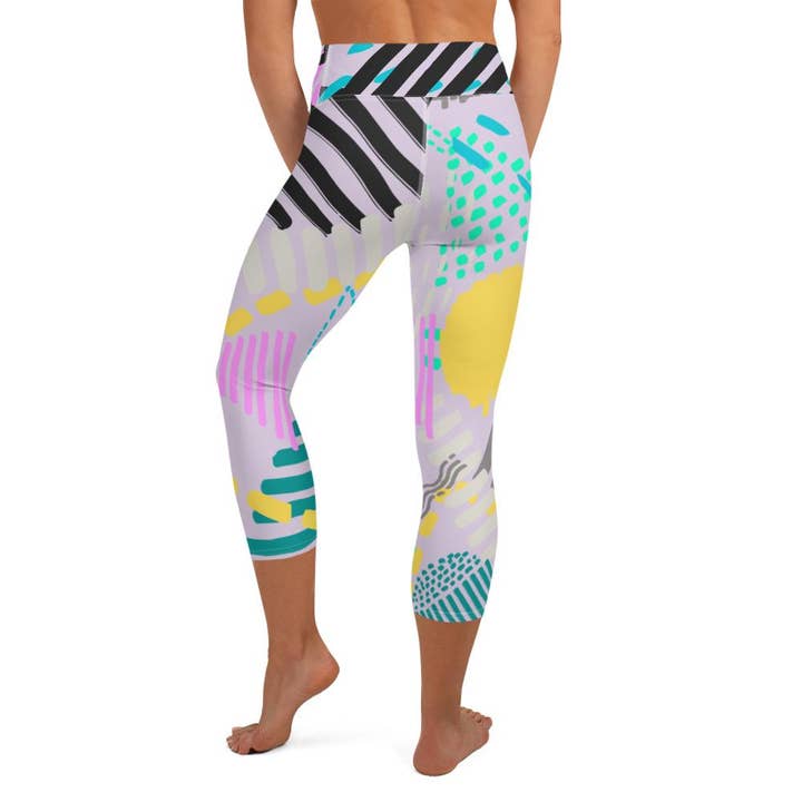 Legging Tori Capri pour la vente par The Cool Ppl