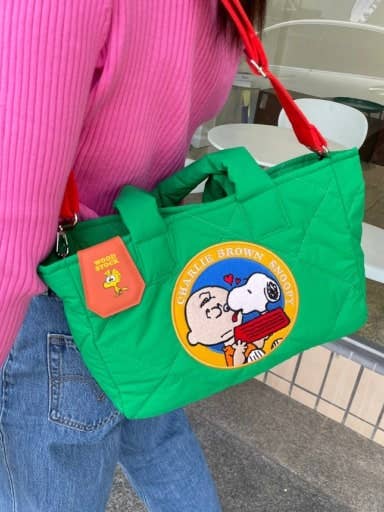 Premium Snoopy Quilted Shoulder Bag for wholesale by Little Light