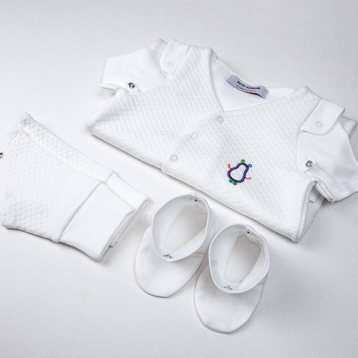 Fato de sono “pura felicidade” por atacado de Petit Poirier