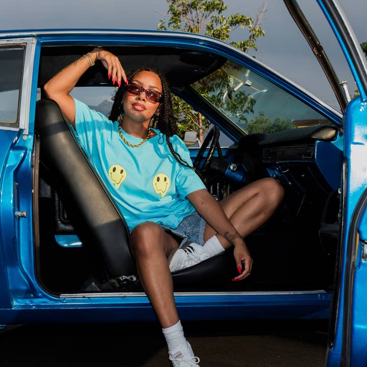 The Little Milk Bar - Wholesale Screen printed t-shirt – Women′s - Milk Maker Alumni Smiley Tee5