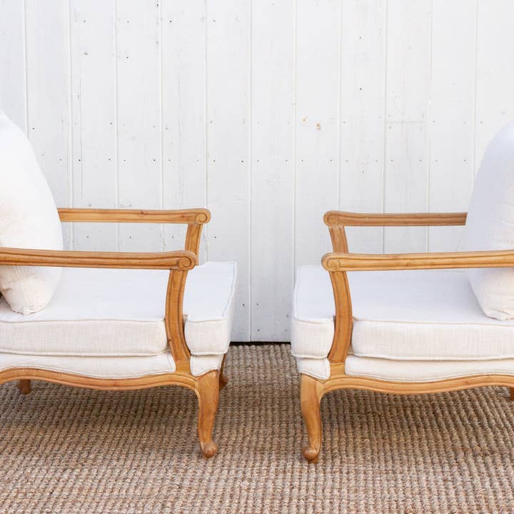 De-cor - Wholesale Chair - Pair of Provincial French Country Arm Chairs