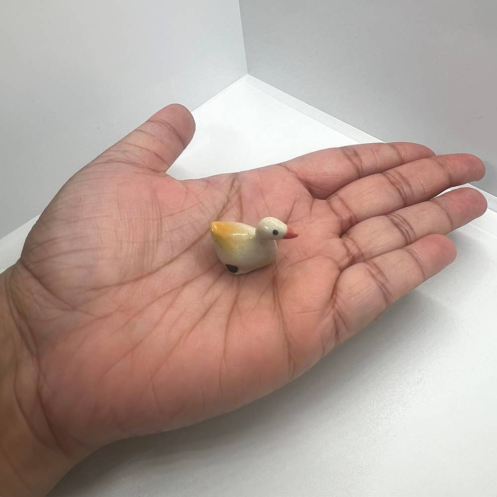 VIE - Wholesale Decorative Figurine - Mini Ceramic Figurine, Assorted Colour, Approx. 2cm193