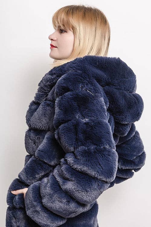 LOOWIE - Wholesale Fur/Faux Fur Coat - Women's - 49056 Loowie Faux Fur Long Coat with Hood
