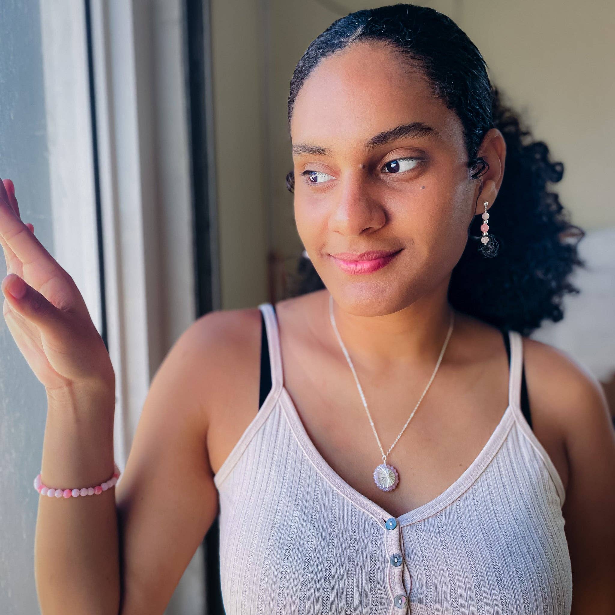 Alegria Accessories Inc. - Vente Colliers à pendentif - Collier Rosalyn1