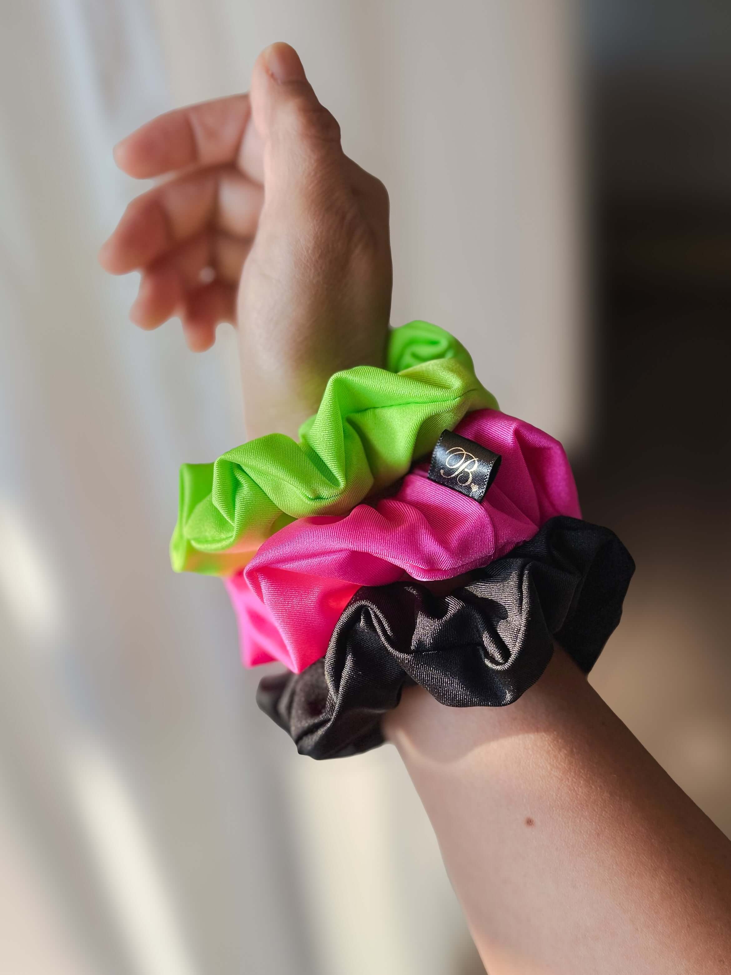 B. LUVV & CO. - Wholesale Scrunchie - Women's - Swim Scrunchie in Baddie8