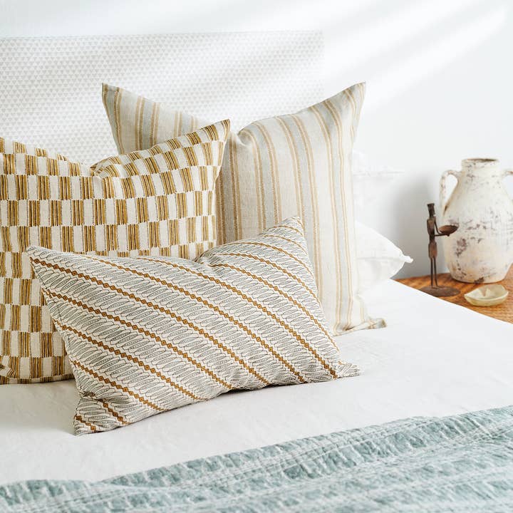 Walter G - Wholesale Throw/Decorative Pillow - Lido Elm Pillow