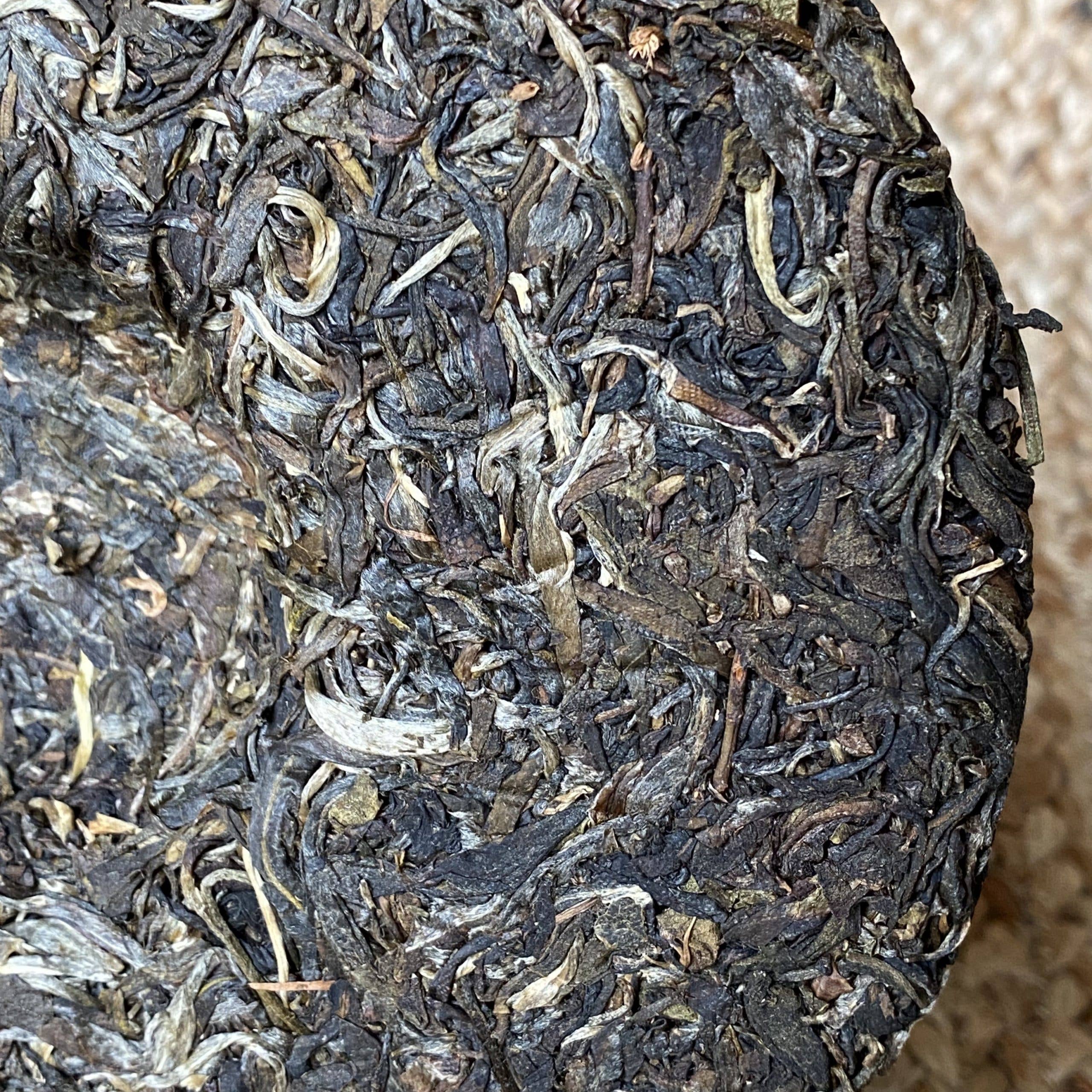 Tea soul – Chá solto por atacado – Chá Puer Sheng (Cru) Bolo de Folha de Árvore Antiga 2016 357g1
