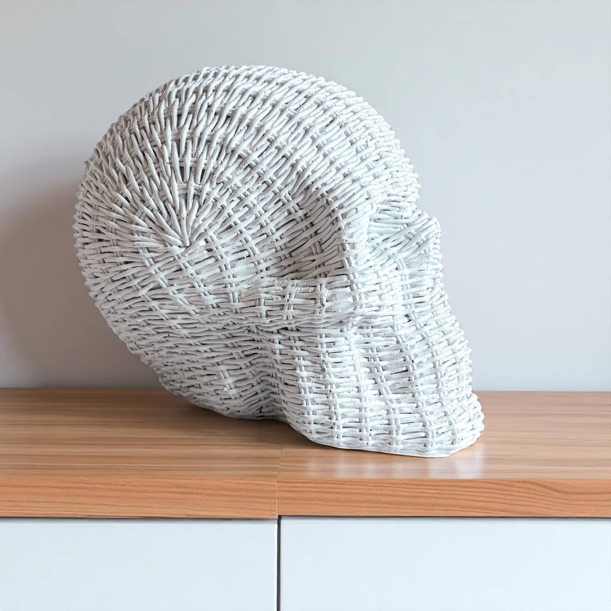 Gia Roma - Wholesale Decorative Figurine - Resin Skull Statue Rattan Halloween Gothic Home Decor Unique44