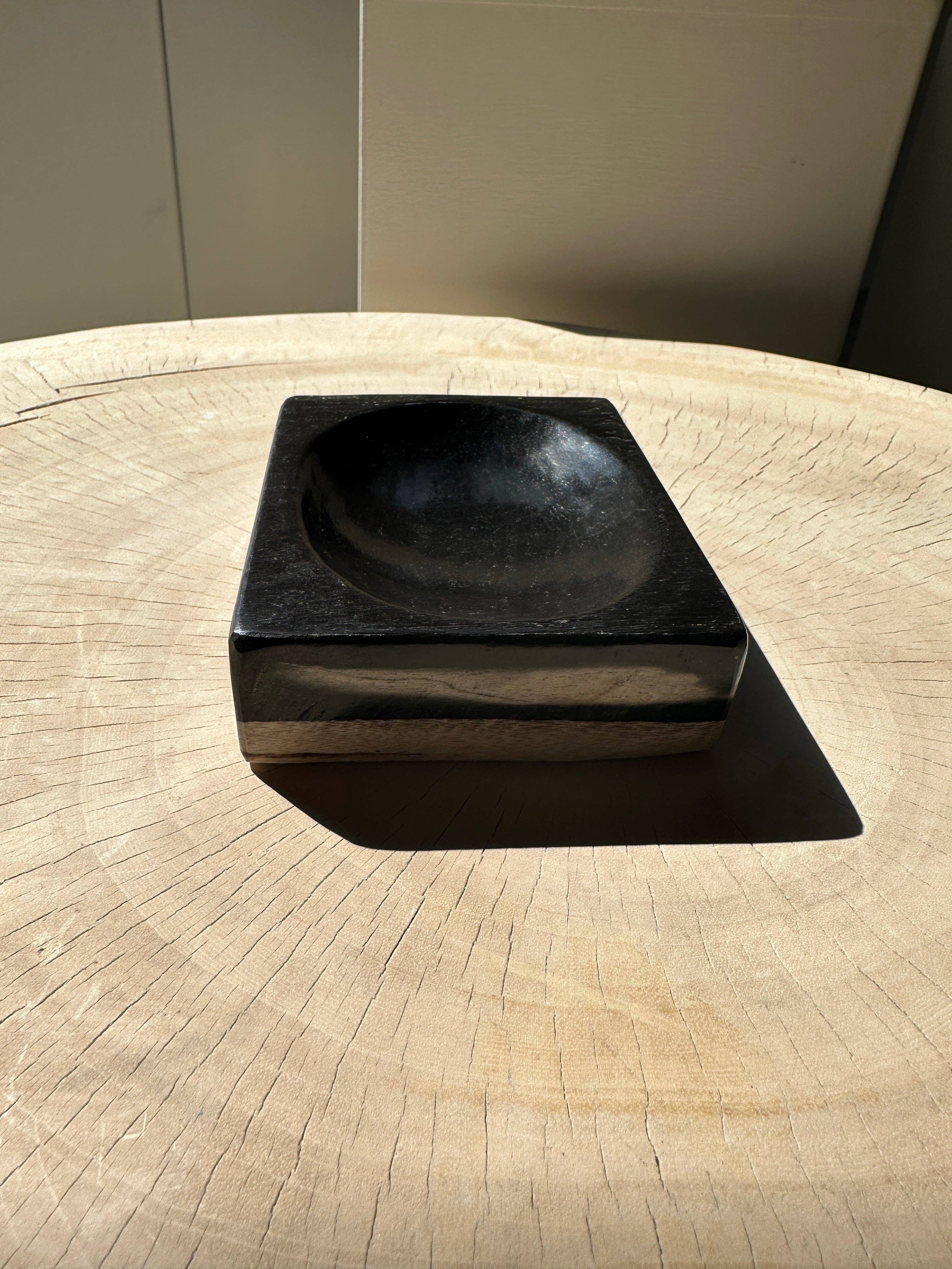 Office Objets - Wholesale Bath Soap Dish - Petrified wood soap dish with white underside45