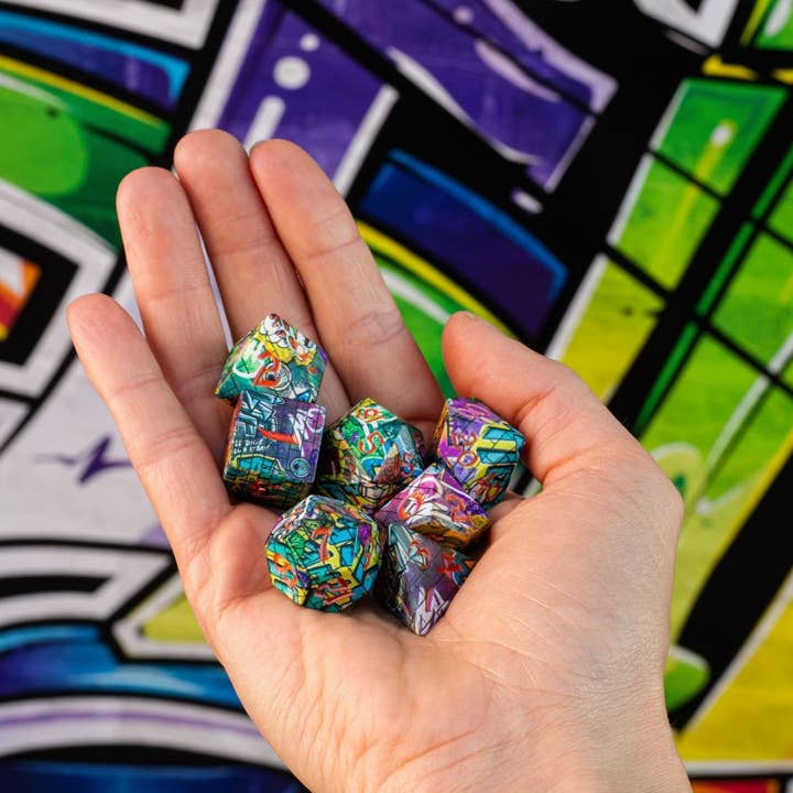 Cardshouse - Wholesale Dice - Full Art Dice™ Set: Graffiti Q-WORKSHOP4