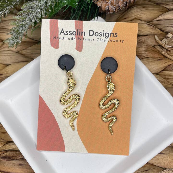 Cobra dourada pendura por atacado de Asselin Designs