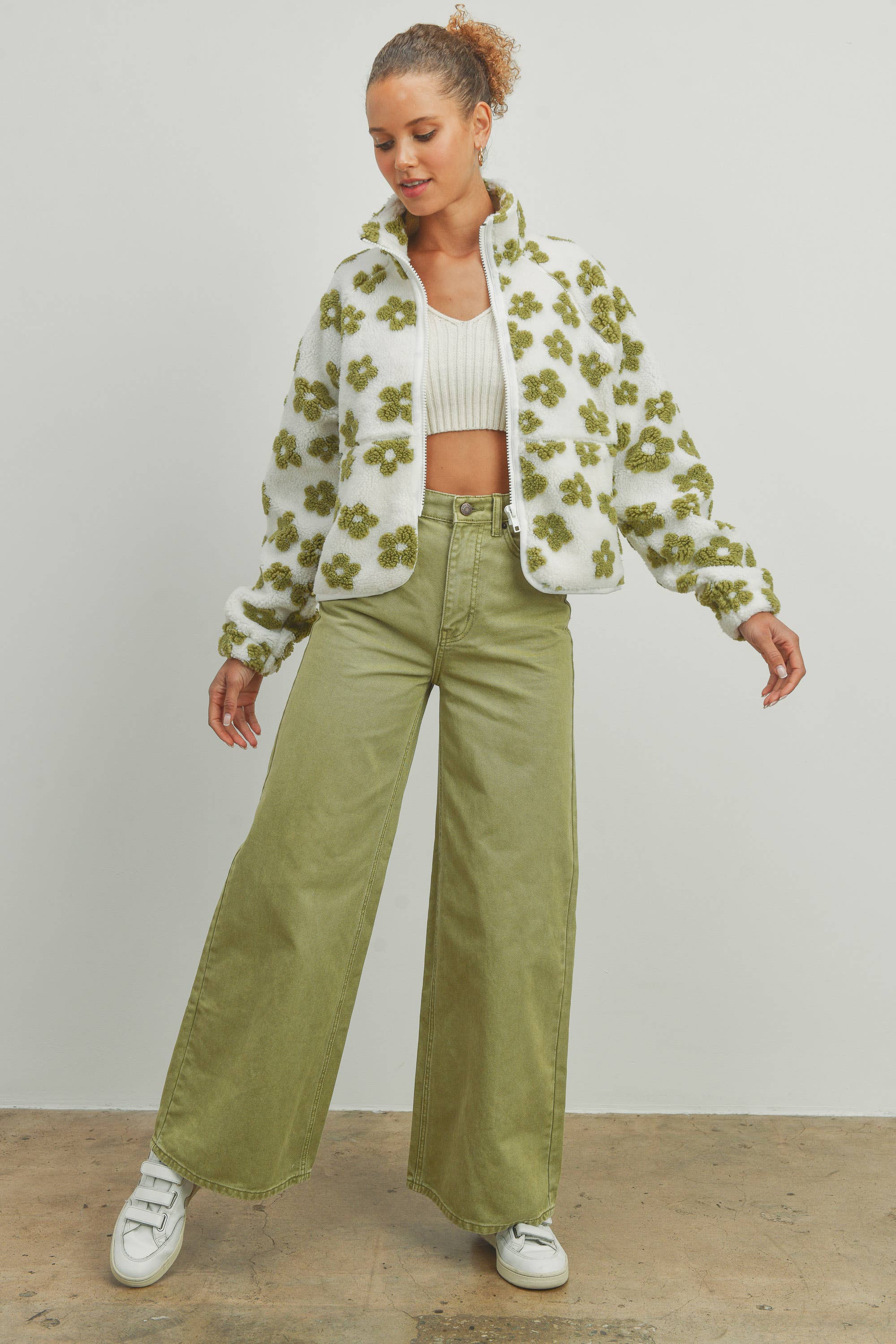 BUTTERMELON - Wholesale Fleece - Women's - Fall Daisy Flower Pattern Fleece Sherpa - BMJ70080