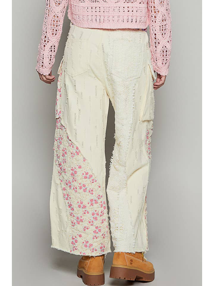 Pol Clothing - Wholesale Jeans - Women's - Wavy pattern crochet detail straight denim pants