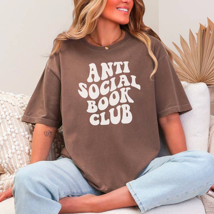 Anti Social Book Club Premium Comfort Colors Hemd für den Großhandel von The Swoon Room